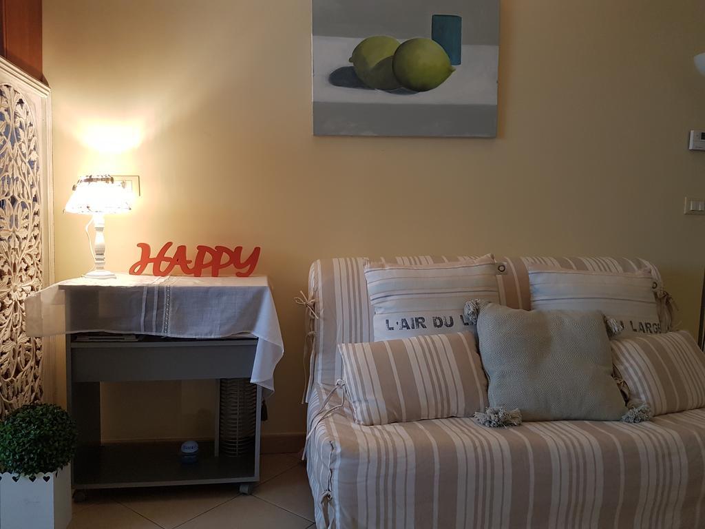 La Casa Di Pepe Lägenhet Pietra Ligure Exteriör bild