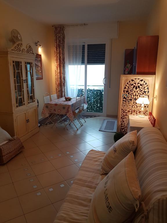 La Casa Di Pepe Lägenhet Pietra Ligure Exteriör bild