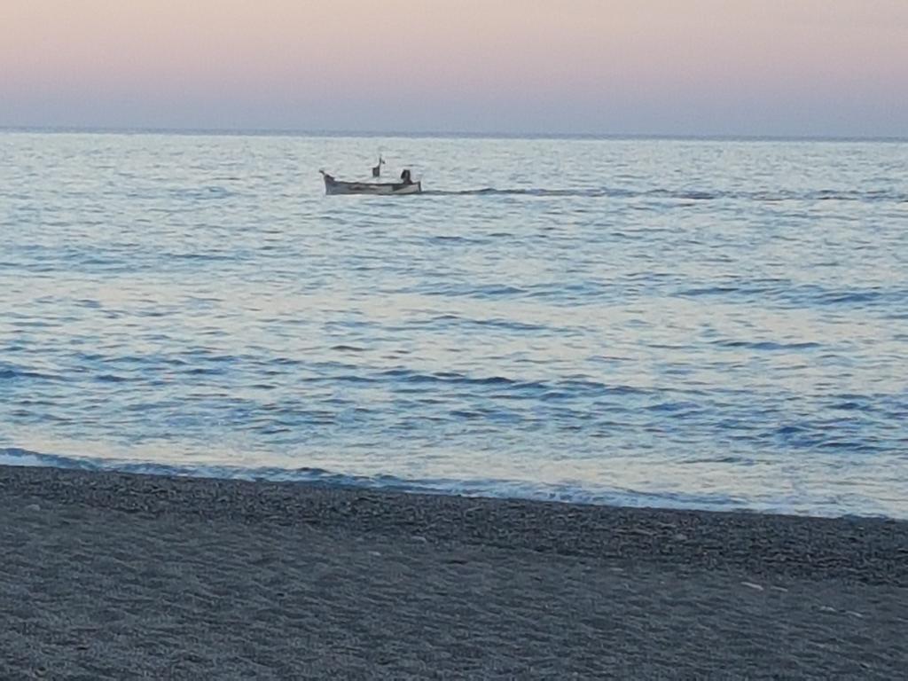 La Casa Di Pepe Lägenhet Pietra Ligure Exteriör bild