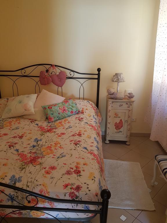 La Casa Di Pepe Lägenhet Pietra Ligure Exteriör bild